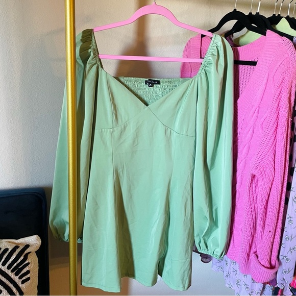 Kendall & Kylie Green Long Puff Sleeve Mini Dress - Picture 8 of 11